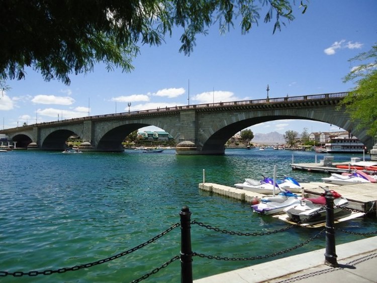 London Bridge 